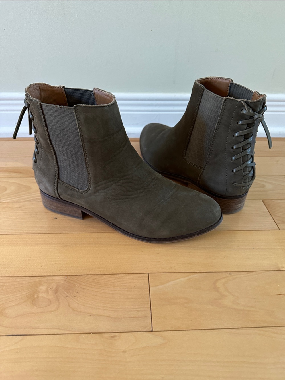 ALDO Boudinot Olive Green Suede Lace-Up Back Chelsea Booties - Size 6.5 / 37